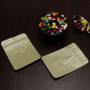 Three Side Seal Pouches With Zipper